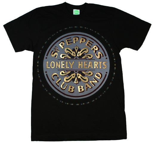 B'z松本さんlove me, I love youをピンクのミュージックマンギターで演奏 ビートルズのSgt. Pepper’s Lonely Hearts Club Band Tシャツ