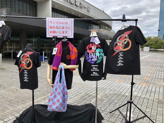 B'z×Mr.Children×GLAY UNITE#01 スタッフTシャツ B'z、配信ライブ