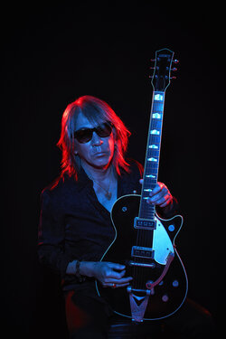 B'z松本孝弘バンテリンドーム ナゴヤのテーマ楽曲提供!来場者数1億人突破記念に